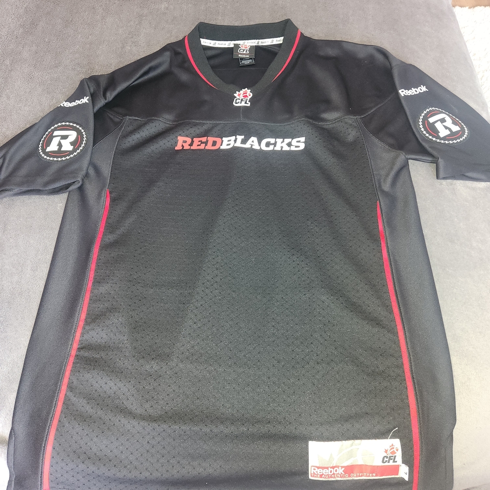 Reebok Black and Red Men's Shirt